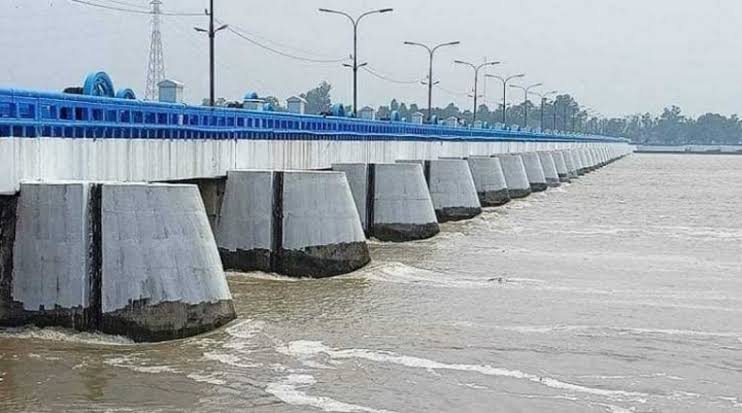 তিস্তা নদীর পানি বিপদসীমা অতিক্রম নিম্নাঞ্চল প্লাবিত