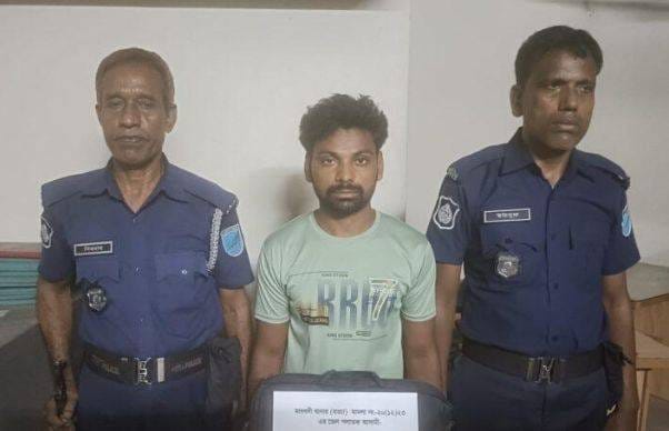 নরসিংদীর জেলা কারাগার থেকে পলাতক হত্যা মামলার আসামি গ্রেপ্তার