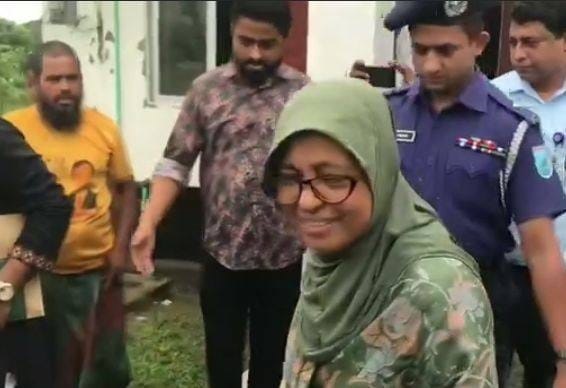 নরসিংদীর মুনসেফেরচর কমিউনিটি ক্লিনিক পরিদর্শন করলেন উপদেষ্টা নুরজাহান বেগম