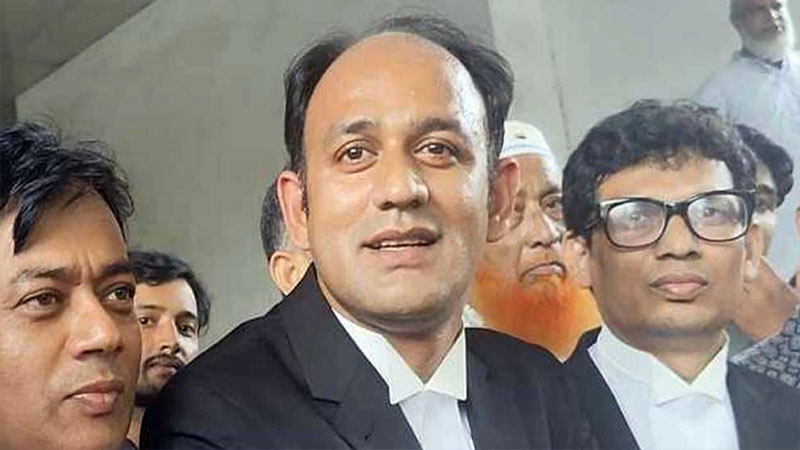 ৫ দিনের রিমান্ডে ব্যারিস্টার সুমন