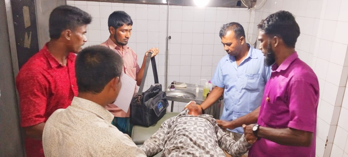 হাতিয়ায় সাংবাদিকের পরিবারের উপর হামলা, গ্রেফতার ২