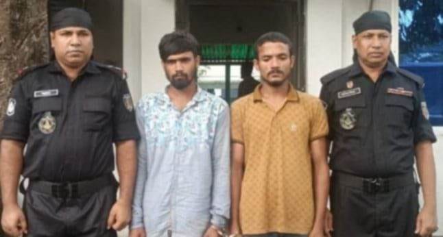 নরসিংদীতে গলা কেটে হত্যার আসামি সহোদর দুই ভাইকে গ্রেফতার করেছে র্যাব