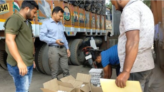 আটকে গেল ২ লাখ ৩১ হাজার ডিম কোয়ারেন্টাইন সনদ জটিলতায়