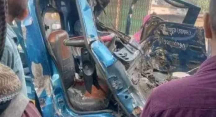 টাঙ্গাইলে বাস-পিকআপের মুখোমুখি সং*ঘ*র্ষে নি*হ*ত ৪
